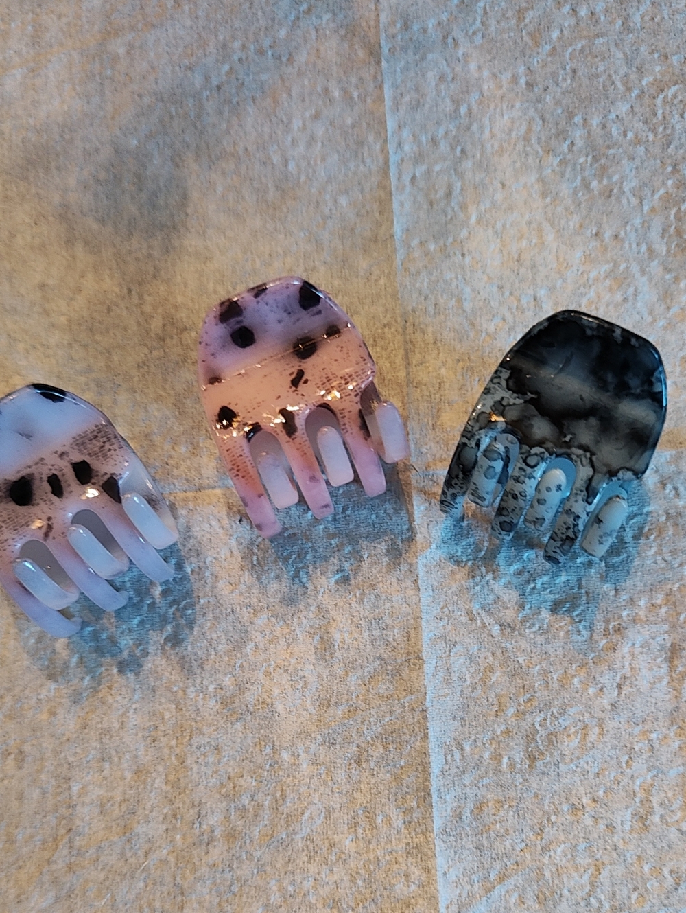 Hair Claw Clips Set - Pink and Black